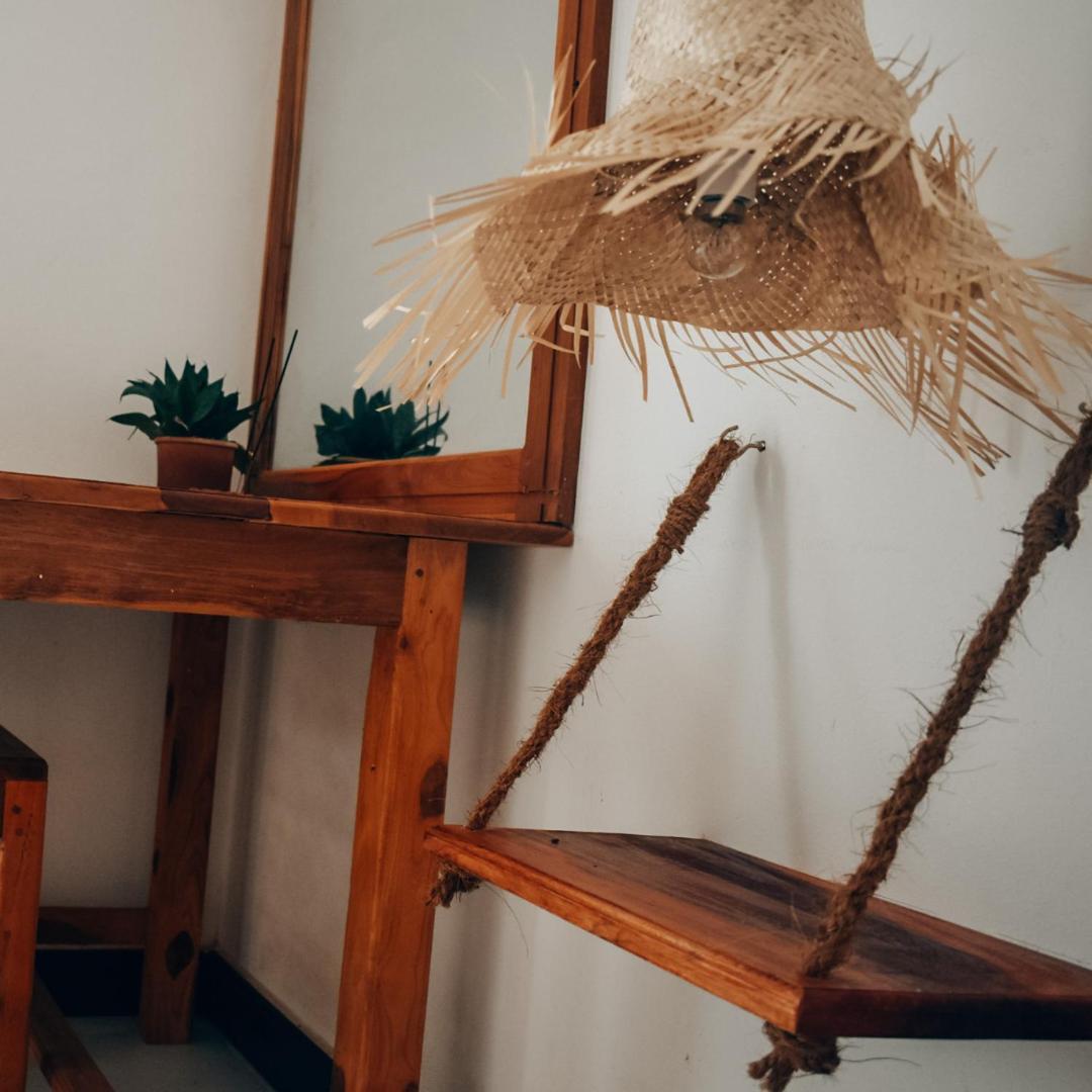 Salty Alchemy Apartment Vịnh Arugam Ngoại thất bức ảnh