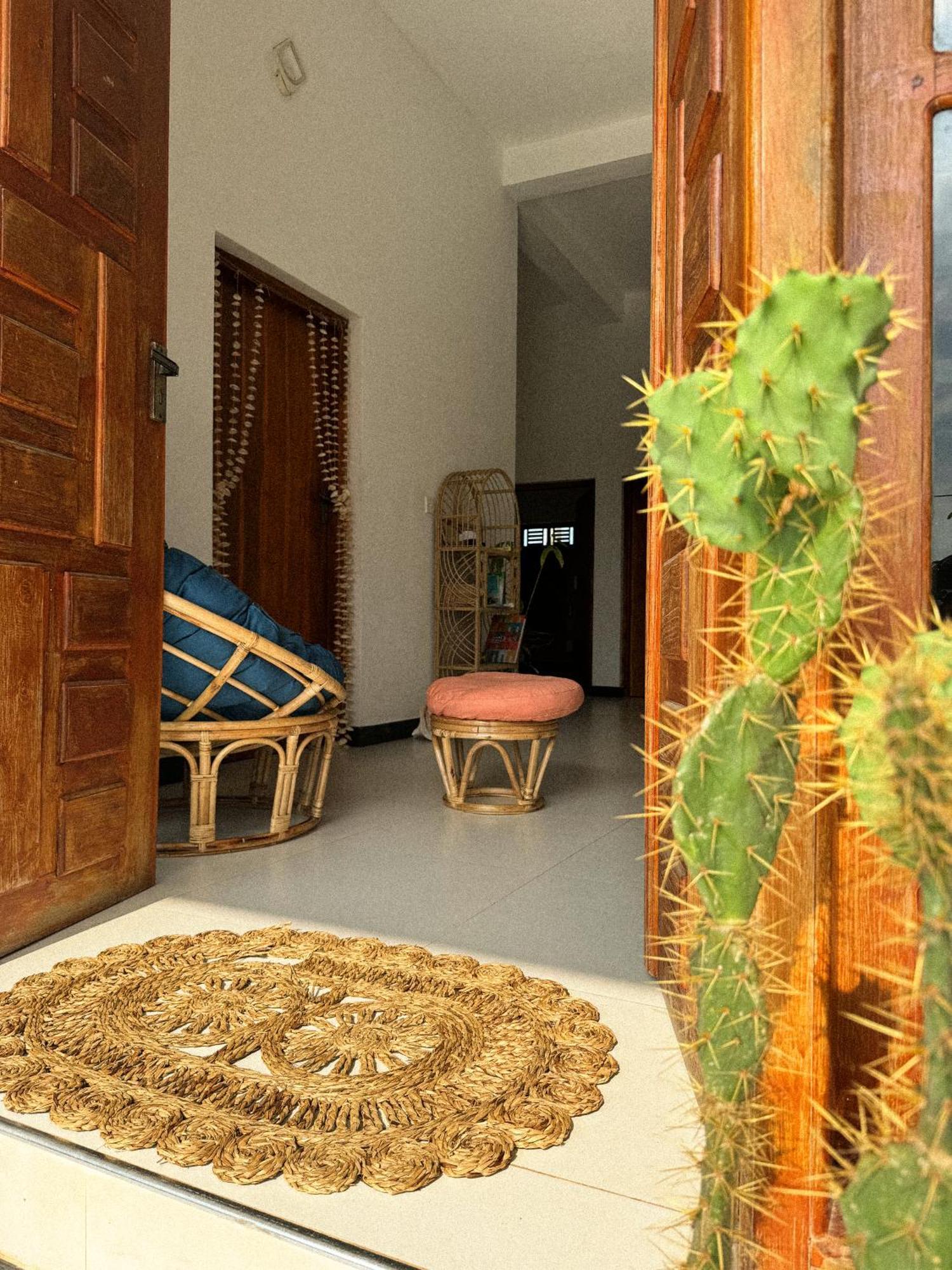 Salty Alchemy Apartment Vịnh Arugam Ngoại thất bức ảnh